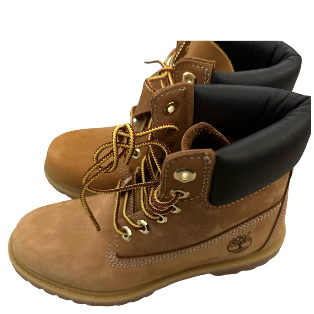 Timberland® Premium 6-Inch Waterproof Boot Size 7 NIB with defects